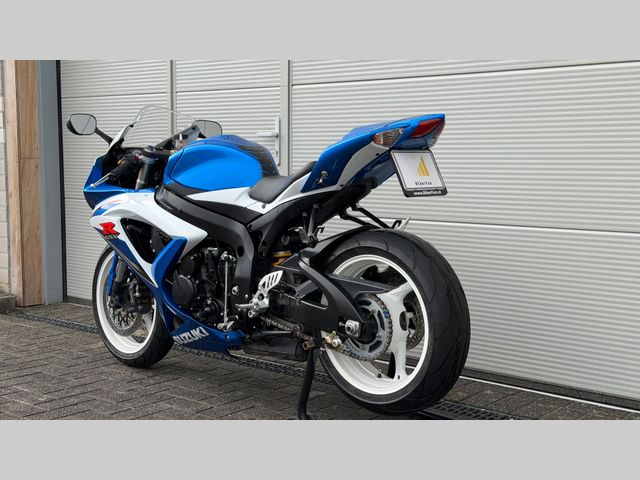 suzuki - gsx-r-600