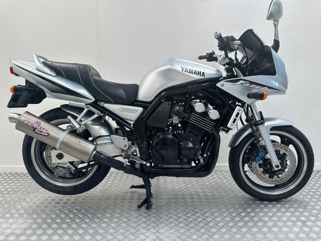yamaha - fzs-600-fazer