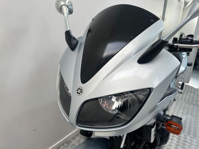 yamaha - fzs-600-fazer