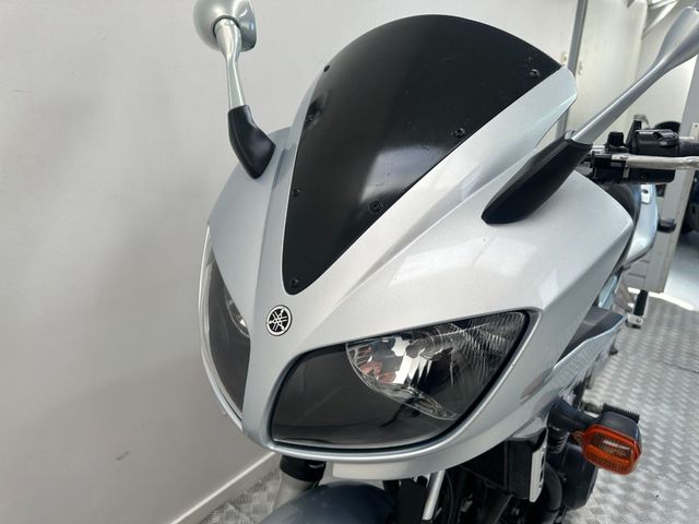 yamaha - fzs-600-fazer