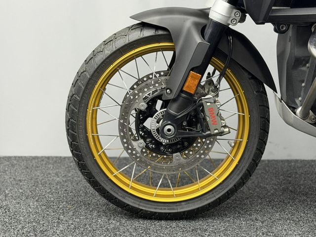 bmw - r-1300-gs-adventure-trophy