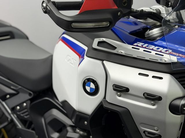 bmw - r-1300-gs-adventure-trophy