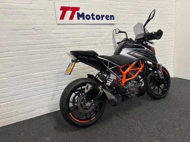 ktm - 125-duke