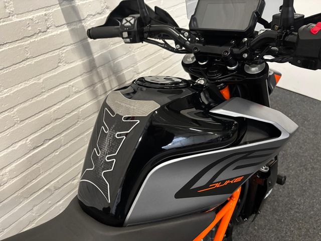 ktm - 125-duke