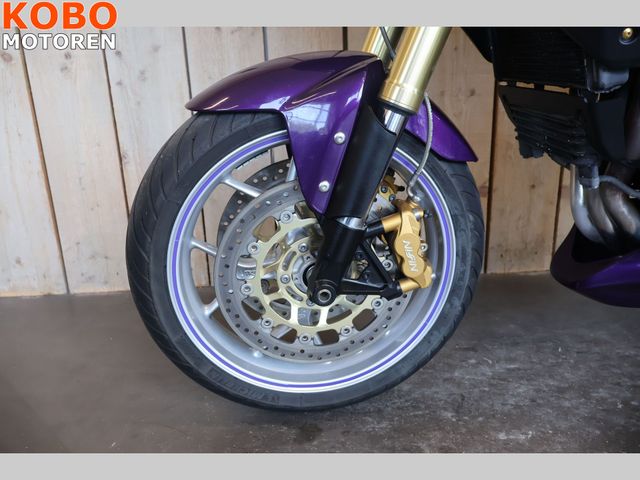 triumph - tiger-1050