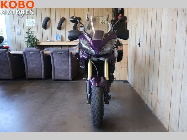 triumph - tiger-1050