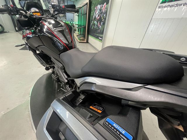 kawasaki - versys-650-grand-tourer