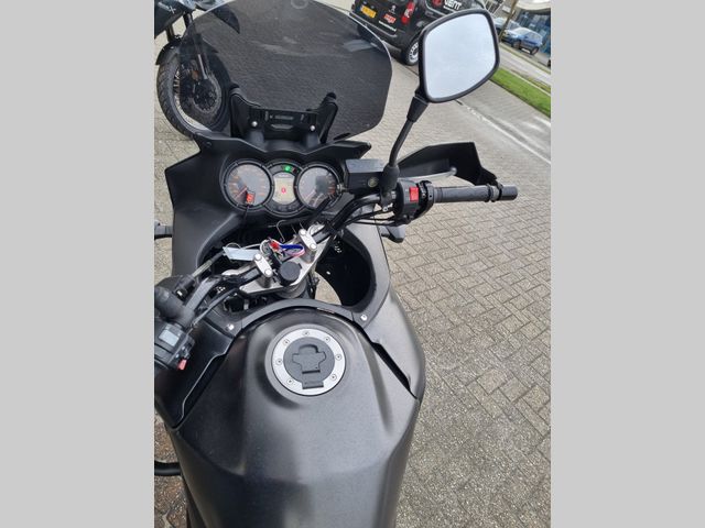 suzuki - v-strom-dl-650