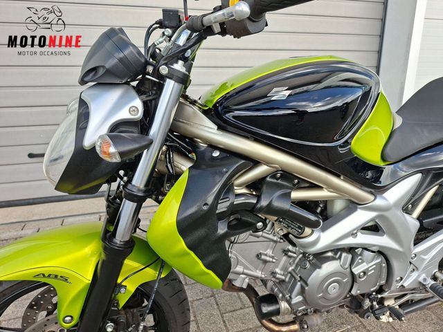 suzuki - sfv-650-gladius-abs