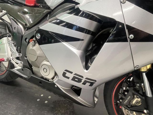 honda - cbr-600-rr