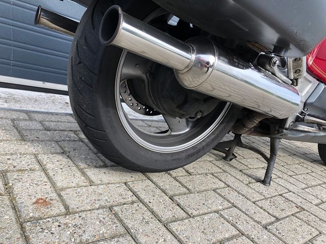 honda - st-1100-pan-european
