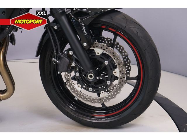 kawasaki - z650
