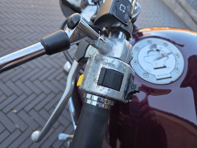 suzuki - vz-800-marauder-lc