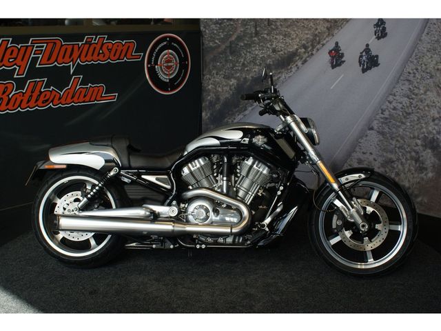 harley-davidson - v-rod-muscle-vrscf