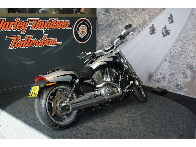 harley-davidson - v-rod-muscle-vrscf