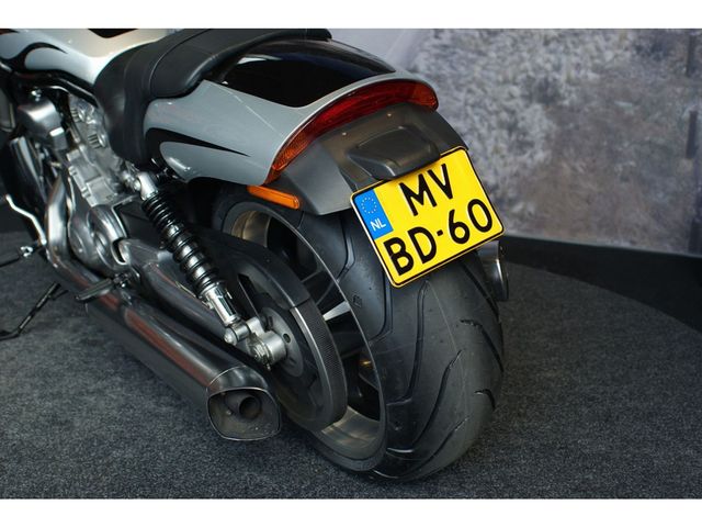 harley-davidson - v-rod-muscle-vrscf