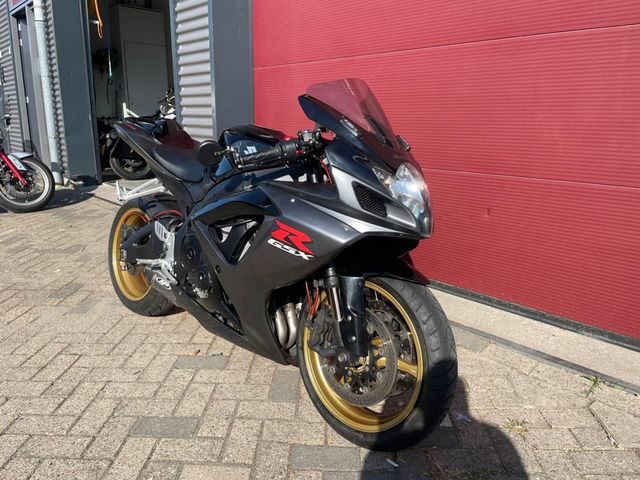 suzuki - gsx-r-750