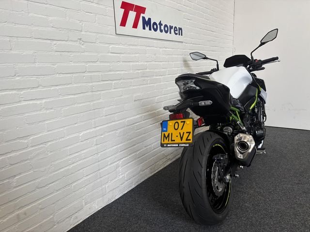 kawasaki - z900