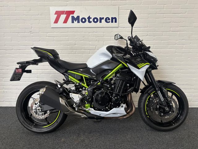 kawasaki - z900