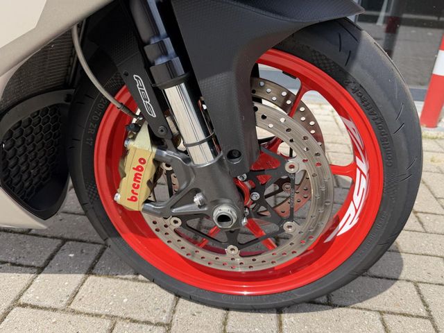 aprilia - rsv-4-1100
