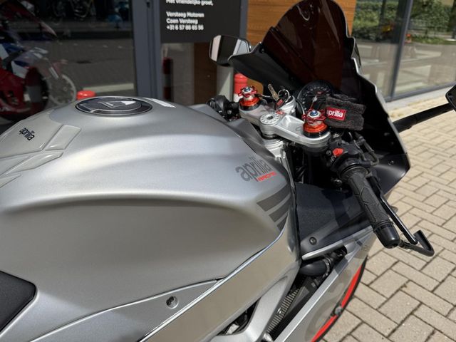 aprilia - rsv-4-1100