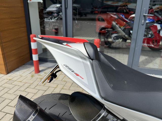 aprilia - rsv-4-1100