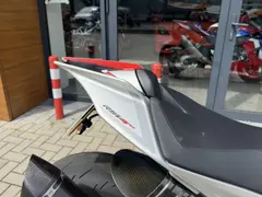 Aprilia RSV4 Akrapovic Carbon 2009 occasion – foto 8 van 20