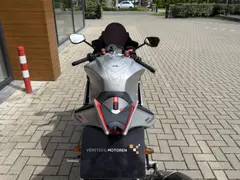 Aprilia RSV4 Akrapovic Carbon 2009 occasion – foto 10 van 20