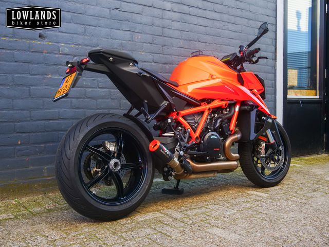 ktm - 1390-super-duke-r