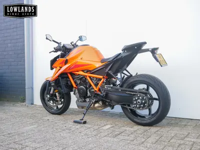 KTM 1390 SUPER DUKE R – foto 3
