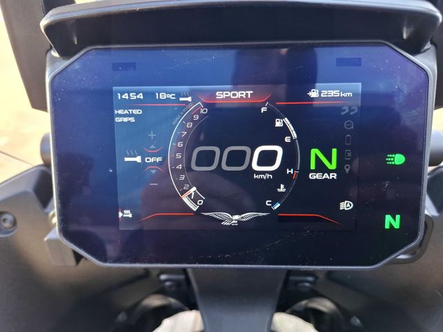 moto-guzzi - stelvio