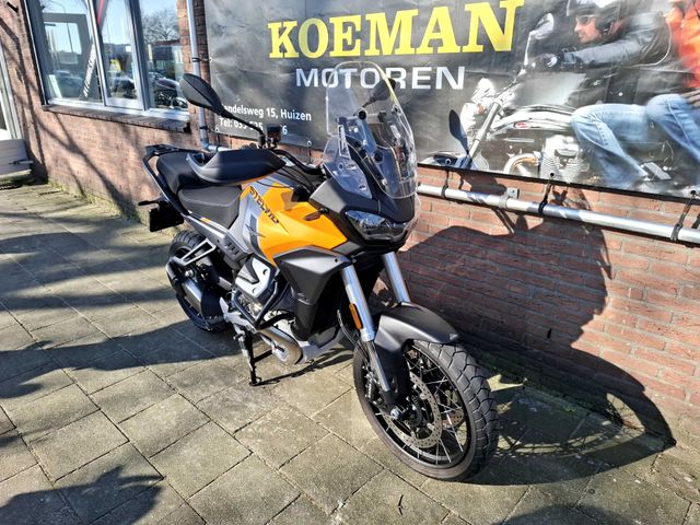 moto-guzzi - stelvio