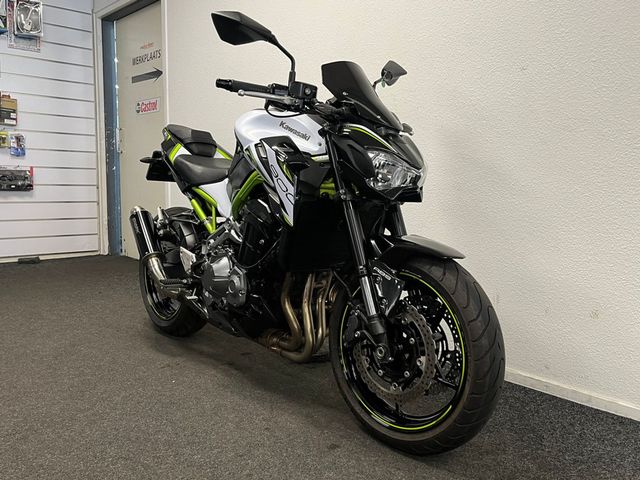 kawasaki - z900