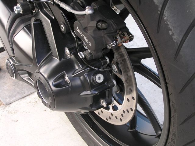 bmw - r-1200-rs