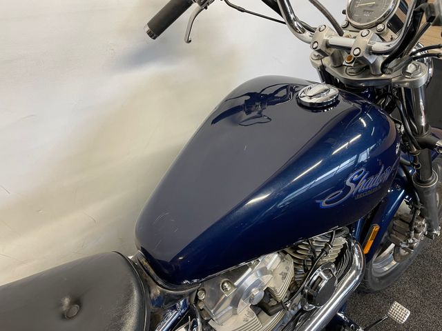 honda - vt-1100-c-shadow