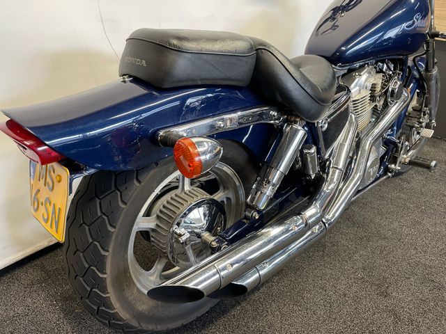 honda - vt-1100-c-shadow