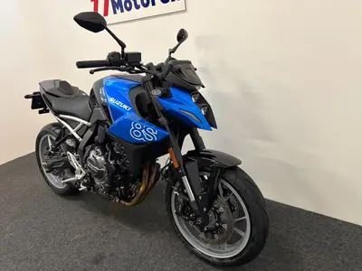 SUZUKI GSX-8S STREET-XTREME – foto 3
