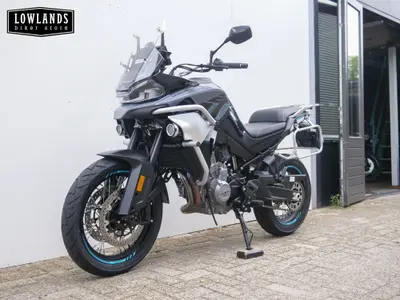 CFMOTO 800 MT SPORT – foto 4