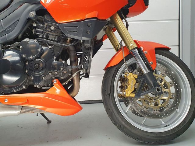 triumph - tiger-1050