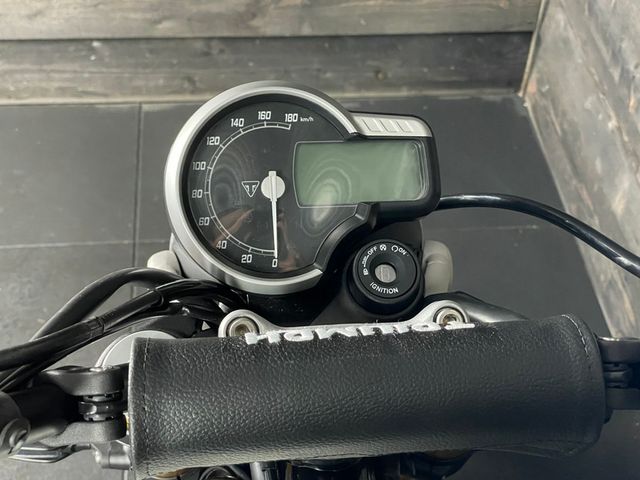 triumph - scrambler-400-x