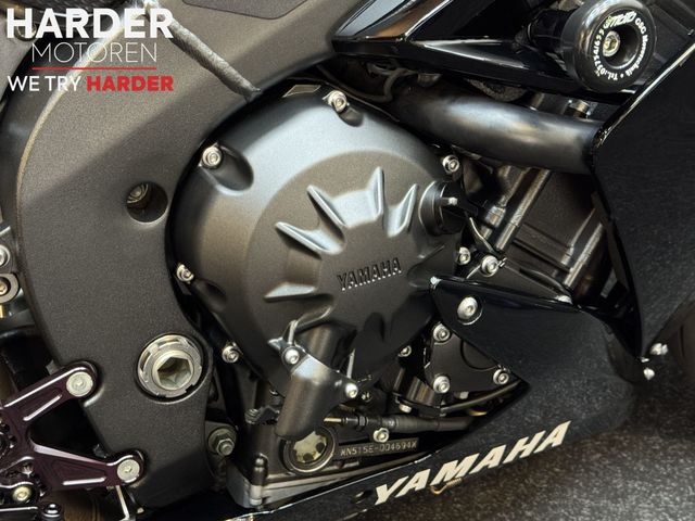yamaha - yzf-r1