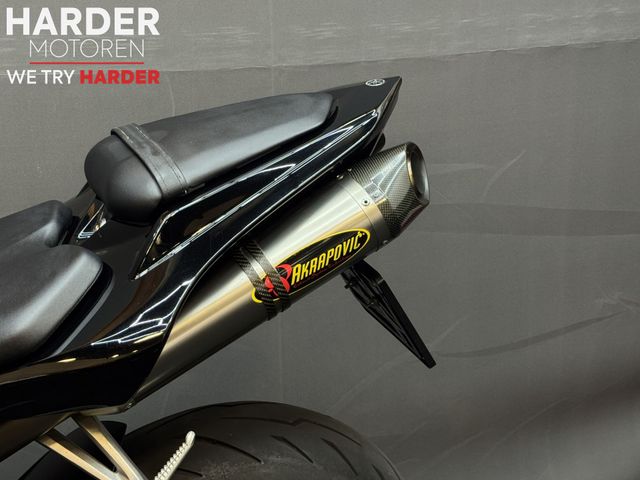 yamaha - yzf-r1