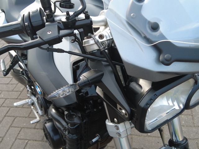 bmw - f-800-r