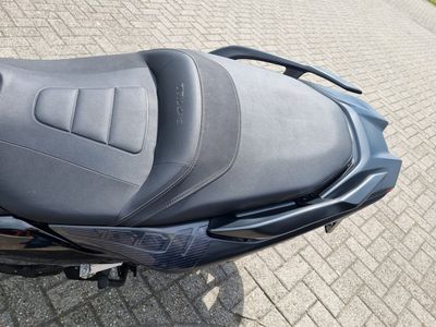 YAMAHA XP 530 T-MAX ABS – foto 3