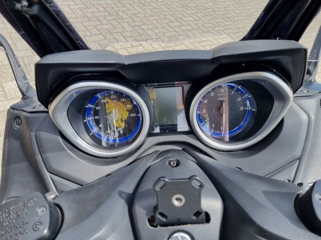 yamaha - xp-530-t-max-abs
