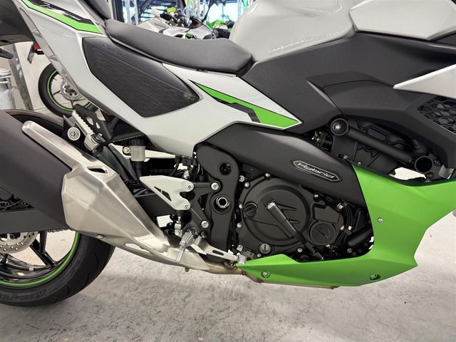 kawasaki - z-7-hybrid