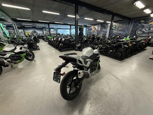 kawasaki - z-7-hybrid