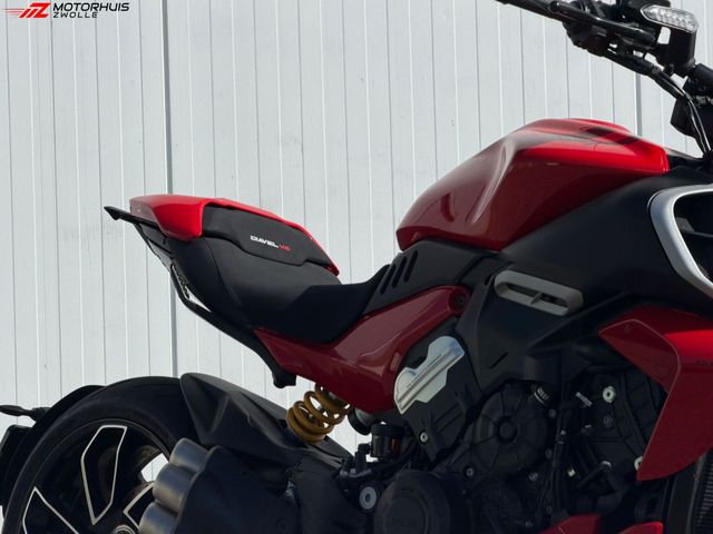 ducati - diavel-v4