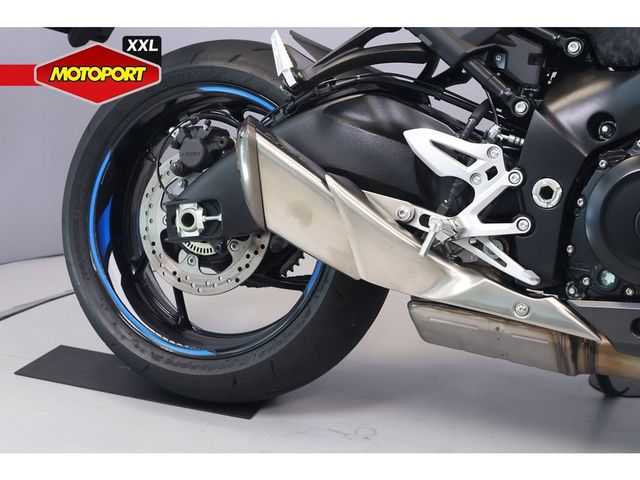 suzuki - gsx-s-950