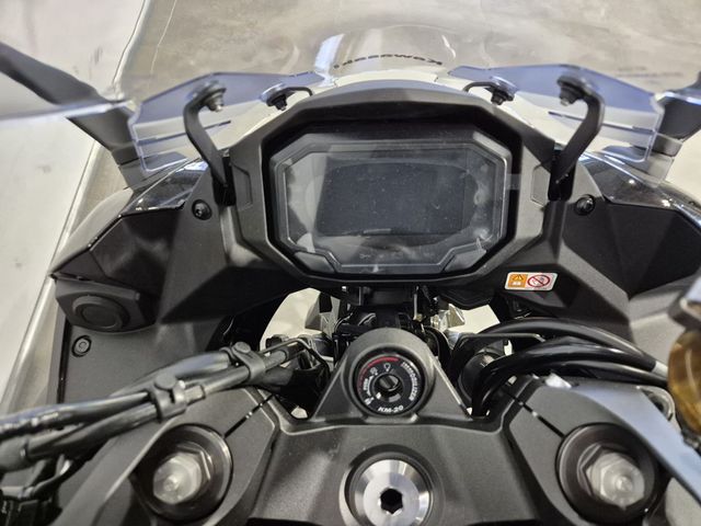 kawasaki - ninja-1100-sx
